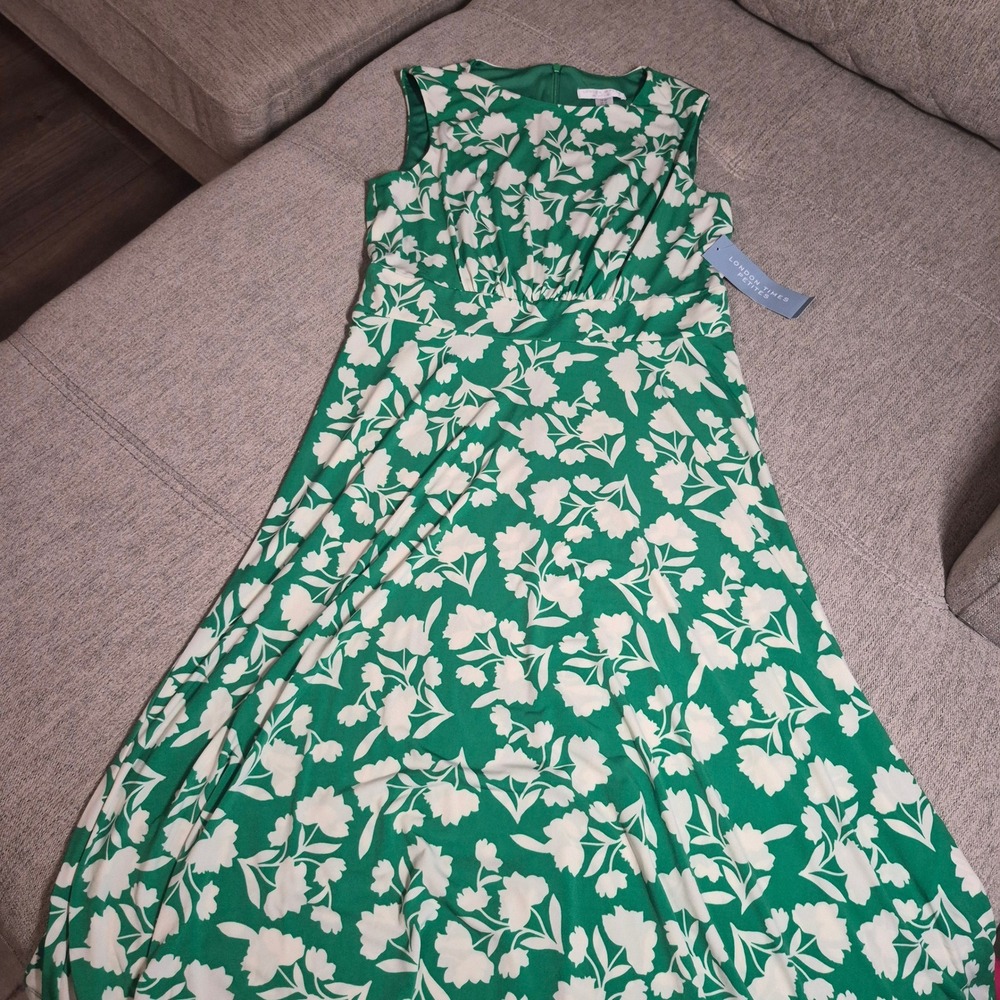 London Times Petites Green White Floral Maxi Dress Sleeveless Empire Waist NWT